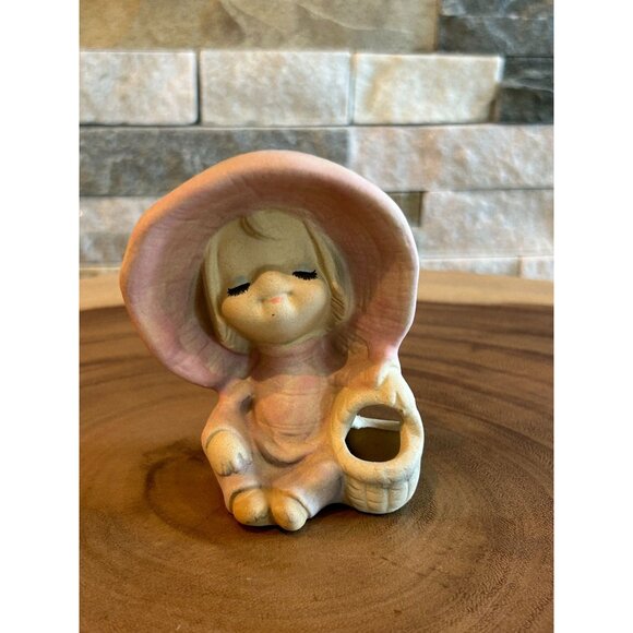 Vintage UCTCI Stoneware Japan Sleeping Girl Figurine With Bonnet & Basket Paste - Picture 5 of 8